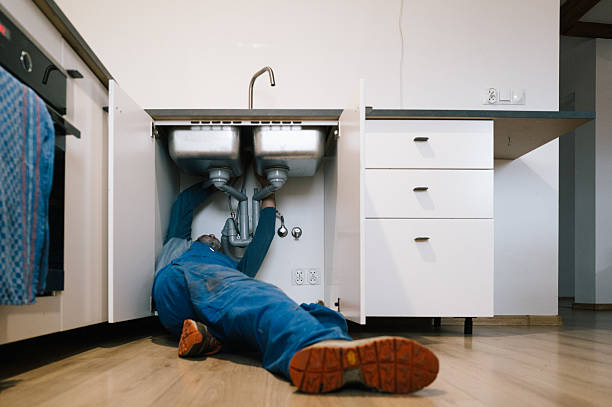 Professional Leak Detection technician working in Clayton, IN